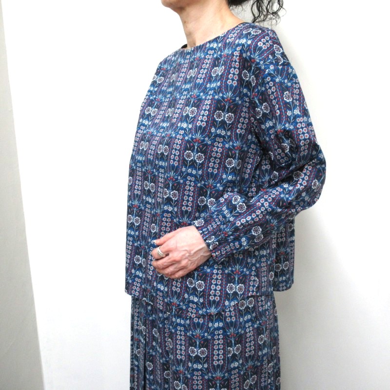 Parkes  LIBERTYボートネックブラウス /NV3 【日本製】